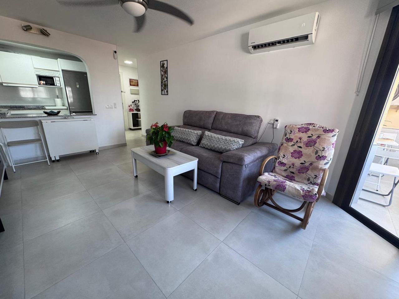 PISO ACTUAL Y REFORMADO EN EL CORAZÓN DE TORREMOLINOS