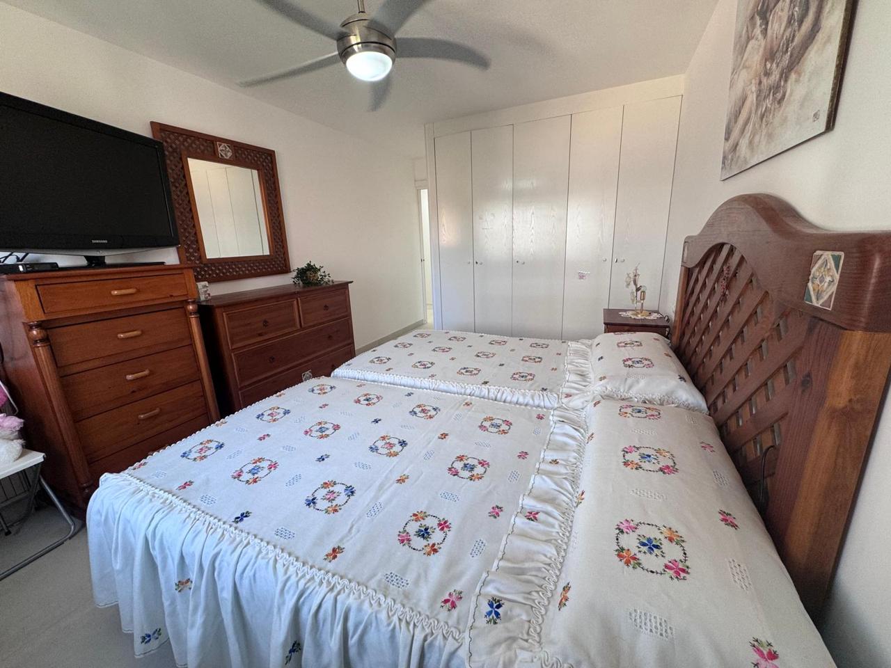 PISO ACTUAL Y REFORMADO EN EL CORAZÓN DE TORREMOLINOS