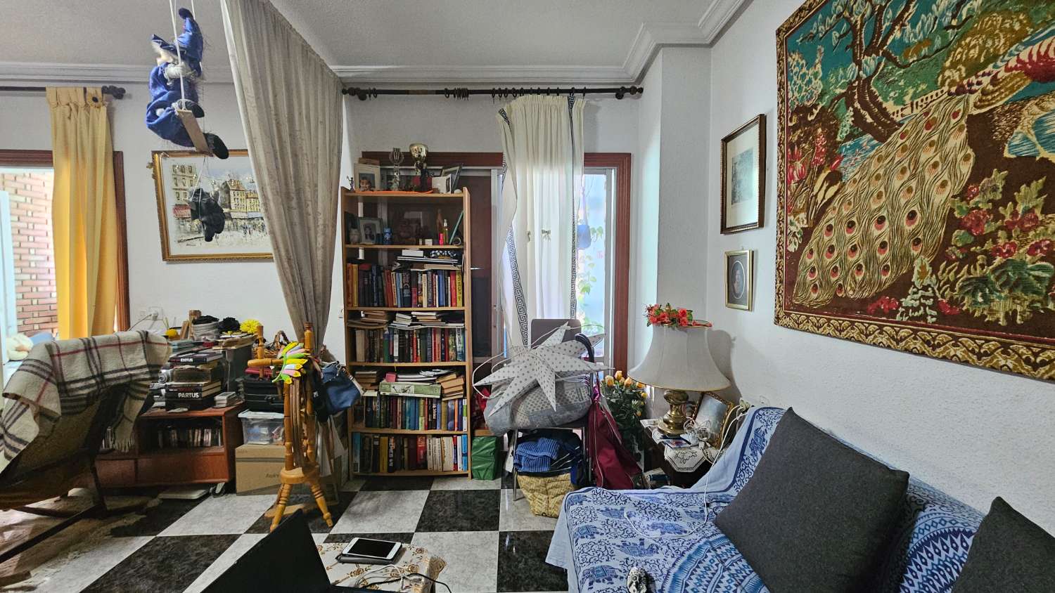 Apartamento con múltiples posibilidades en Torremolinos – Vistas al mar y a la montaña