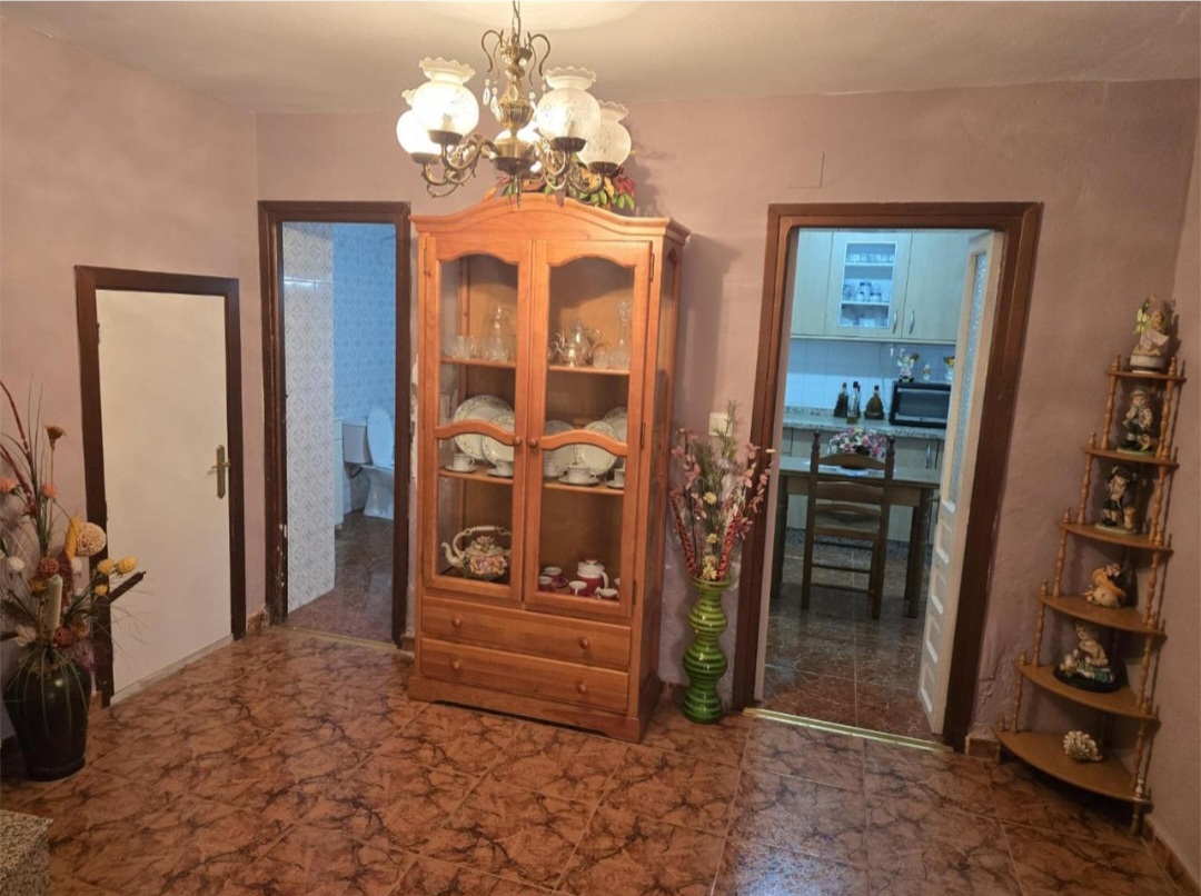 Encantadora casa reformada con solárium en pleno centro de Torrox