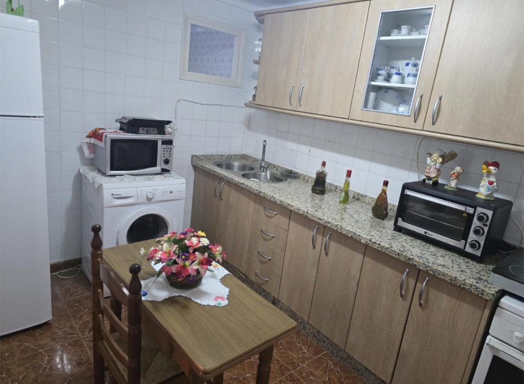 Encantadora casa reformada con solárium en pleno centro de Torrox