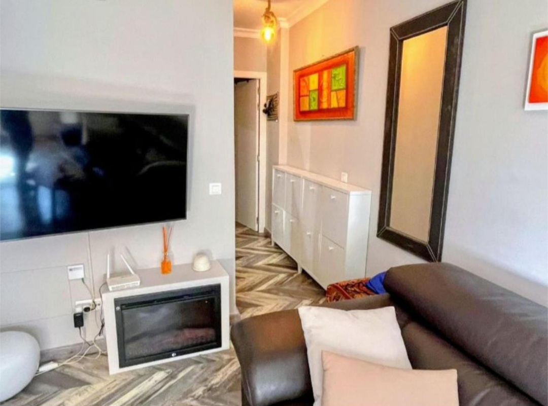 Piso reformado y exterior en Fuengirola – A 10 min del centro y 15 min de la playa