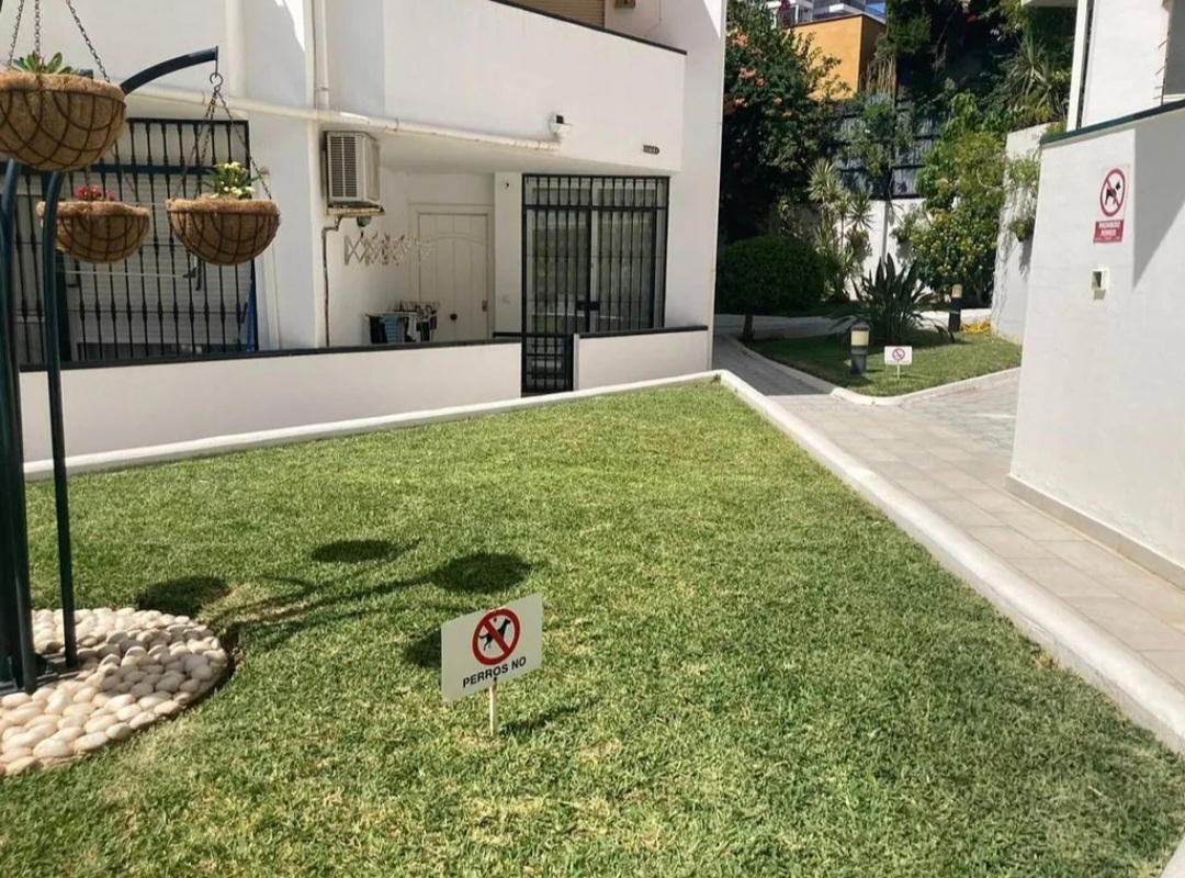 Encantador apartamento renovado en La Carihuela – Torremolinos, a pasos del mar