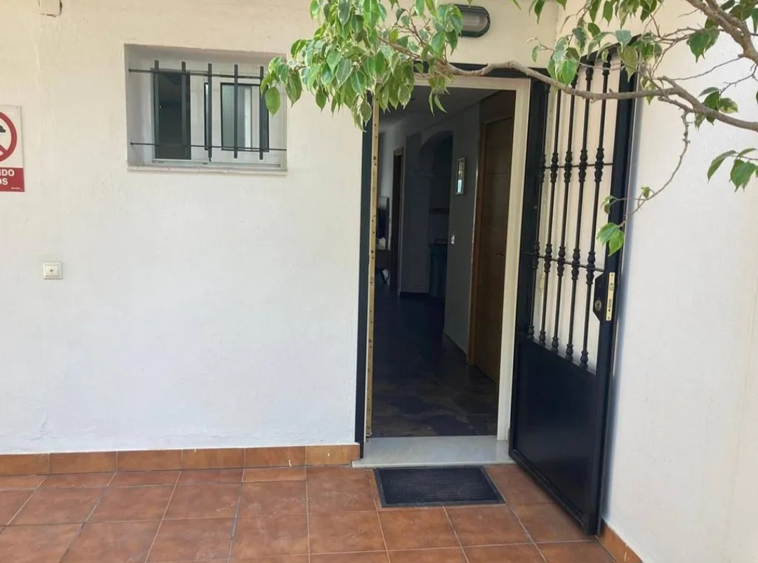 Encantador apartamento renovado en La Carihuela – Torremolinos, a pasos del mar