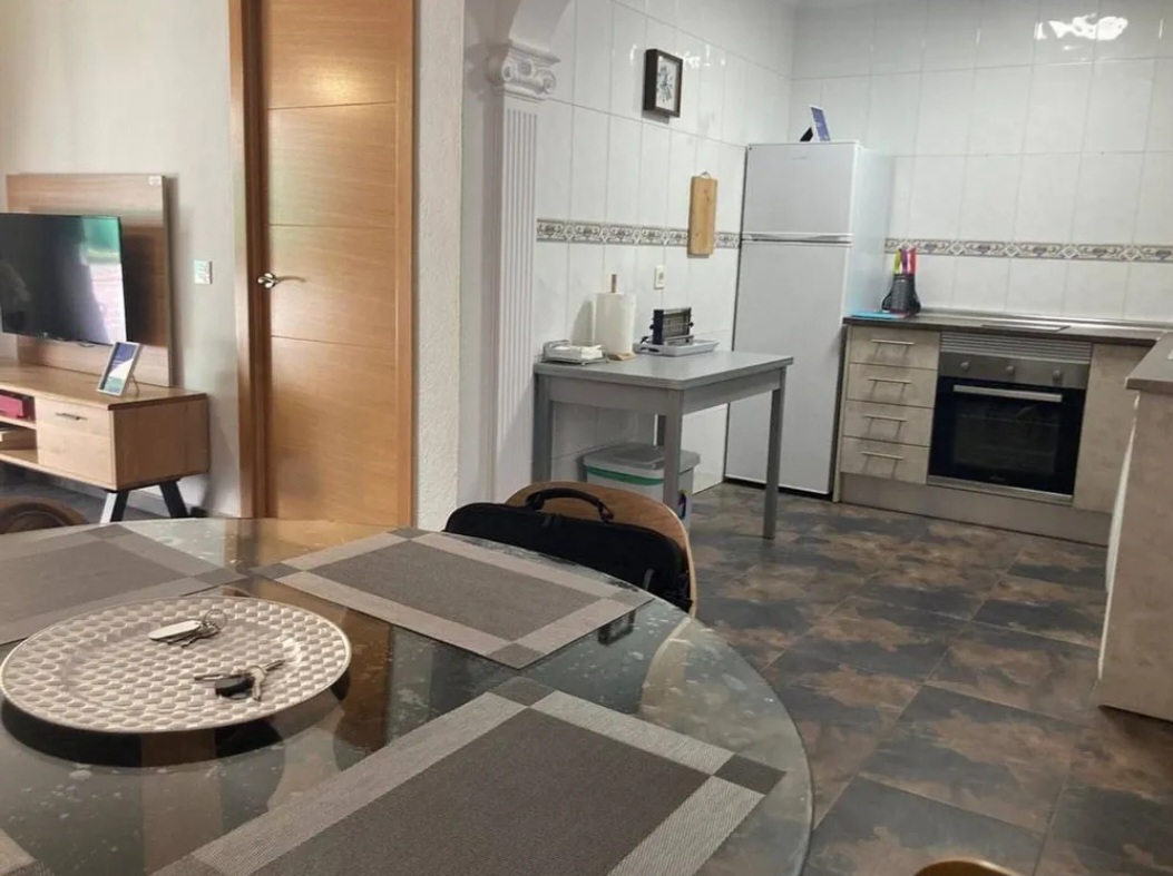 Encantador apartamento renovado en La Carihuela – Torremolinos, a pasos del mar