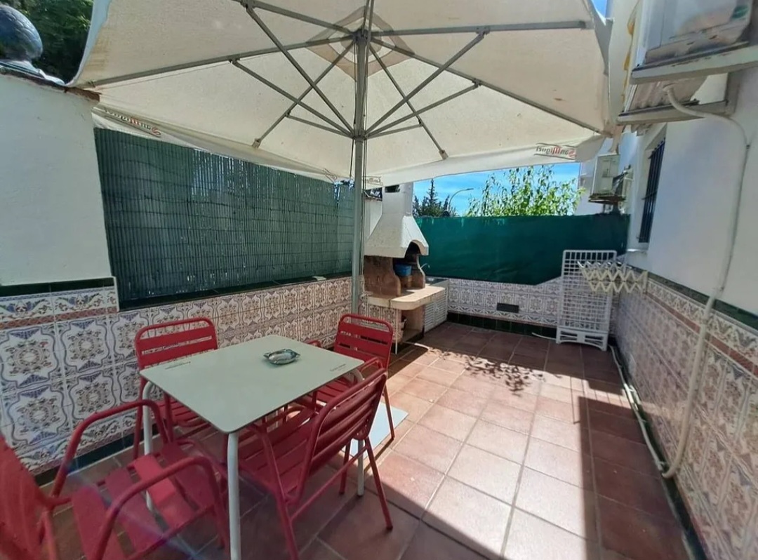 Encantador apartamento renovado en La Carihuela – Torremolinos, a pasos del mar