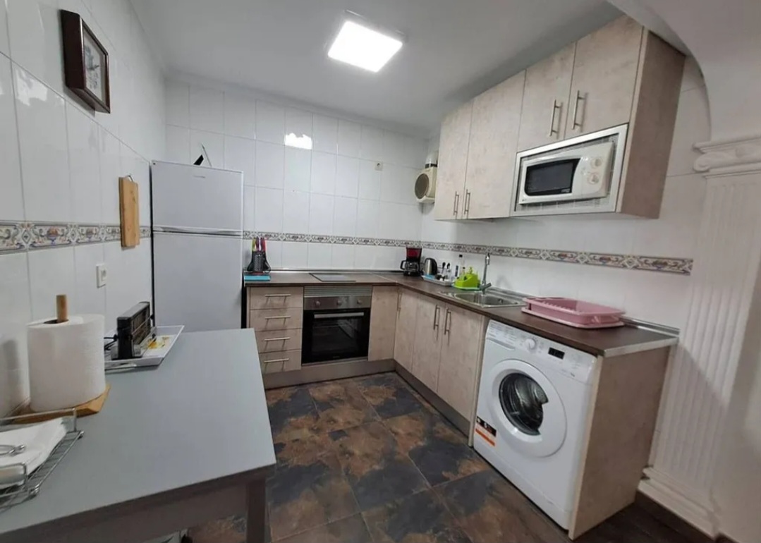 Encantador apartamento renovado en La Carihuela – Torremolinos, a pasos del mar