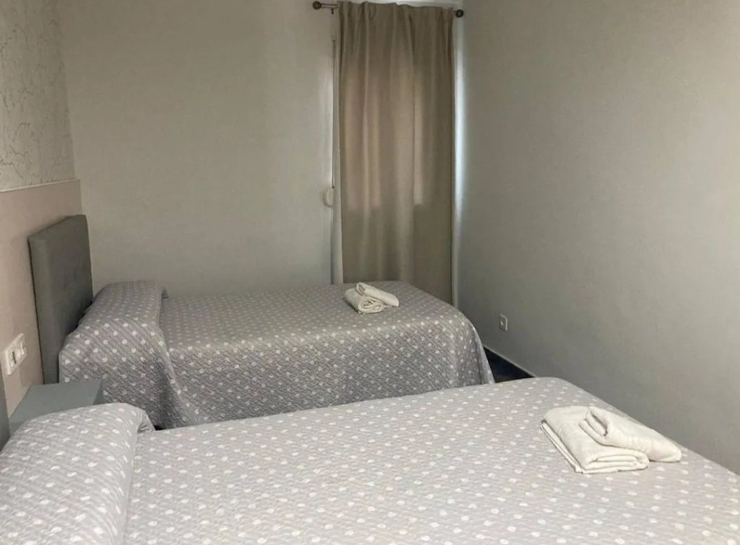 Encantador apartamento renovado en La Carihuela – Torremolinos, a pasos del mar