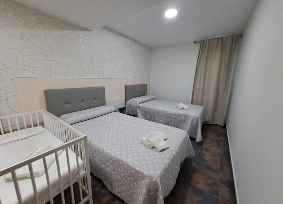 Encantador apartamento renovado en La Carihuela – Torremolinos, a pasos del mar