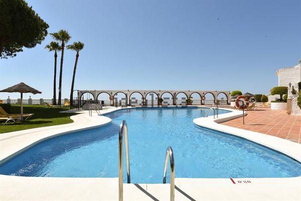 Exclusivo ático dúplex en la urbanización Tío Charles, bENALMADENA