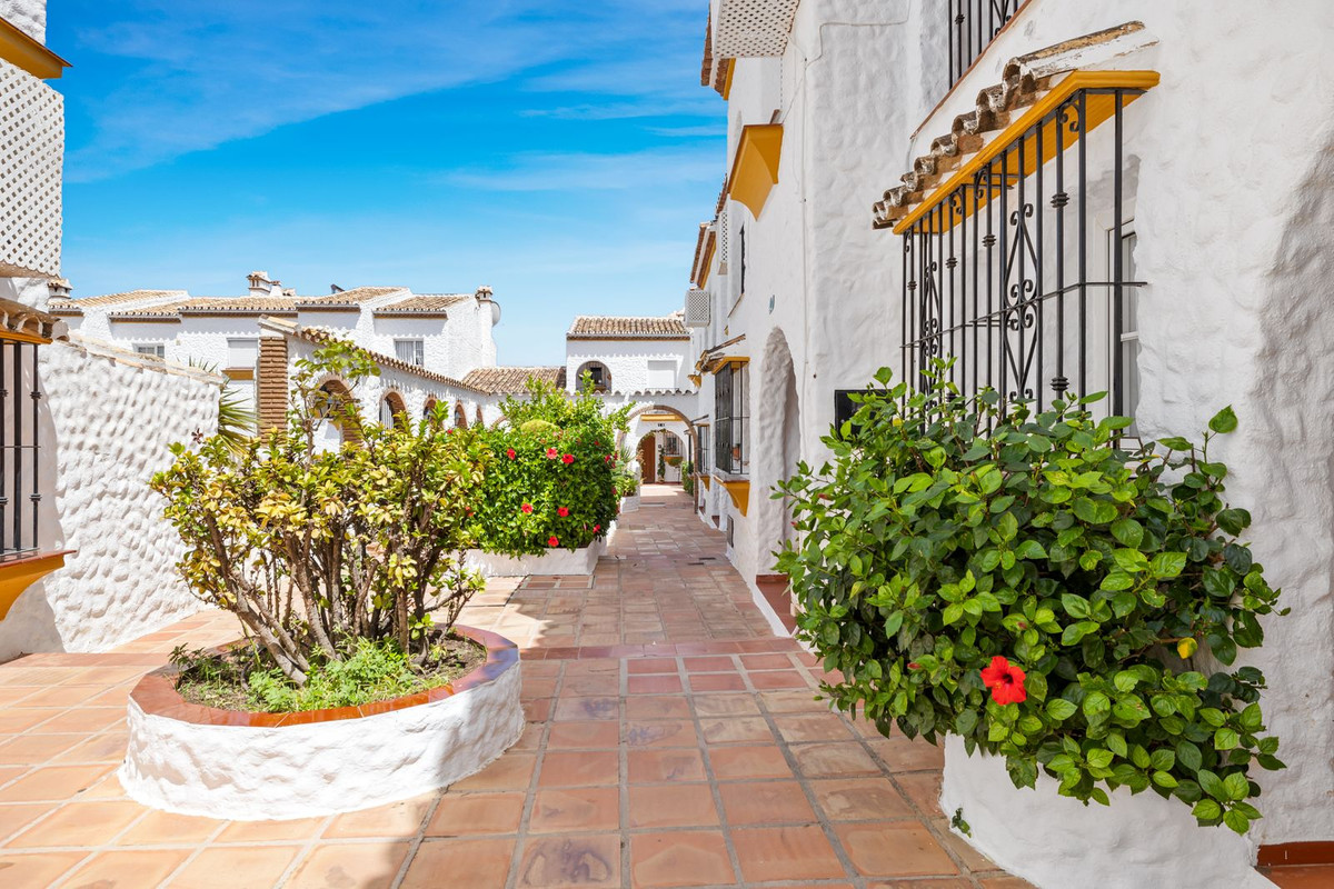 Exclusivo ático dúplex en la urbanización Tío Charles, bENALMADENA