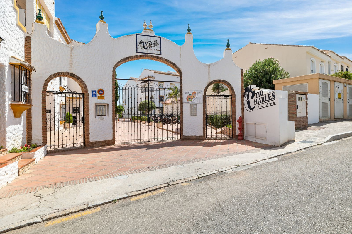 Exclusivo ático dúplex en la urbanización Tío Charles, bENALMADENA