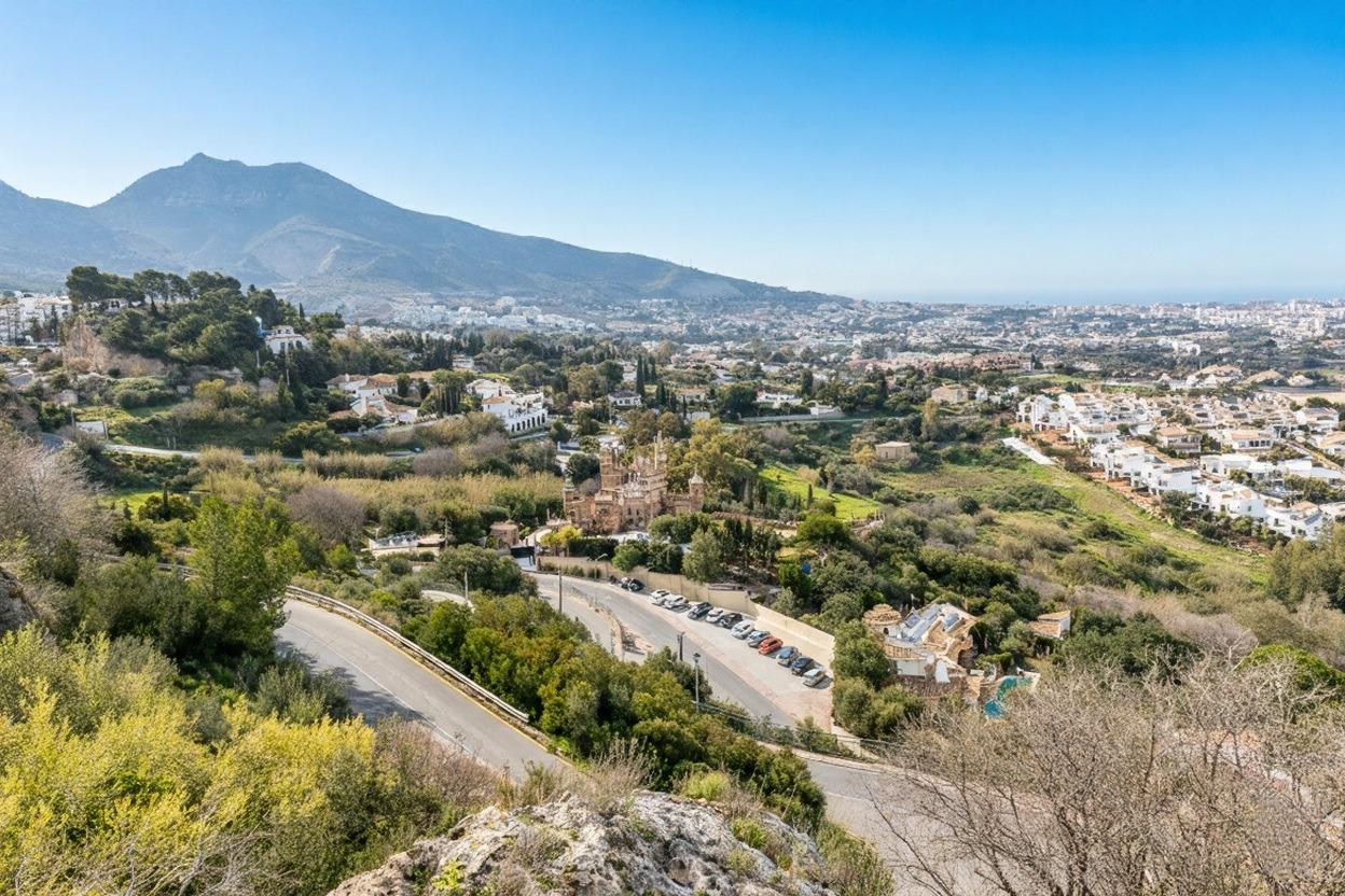 Exclusivo ático dúplex en la urbanización Tío Charles, bENALMADENA
