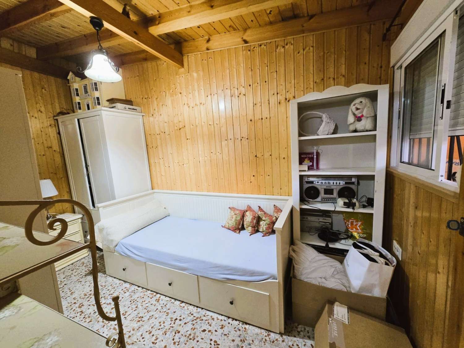 GRAN CASAMATA con estilo propio, muy bien ubicada en la zona urbana de El Romeral, Alhaurín de la Torre.