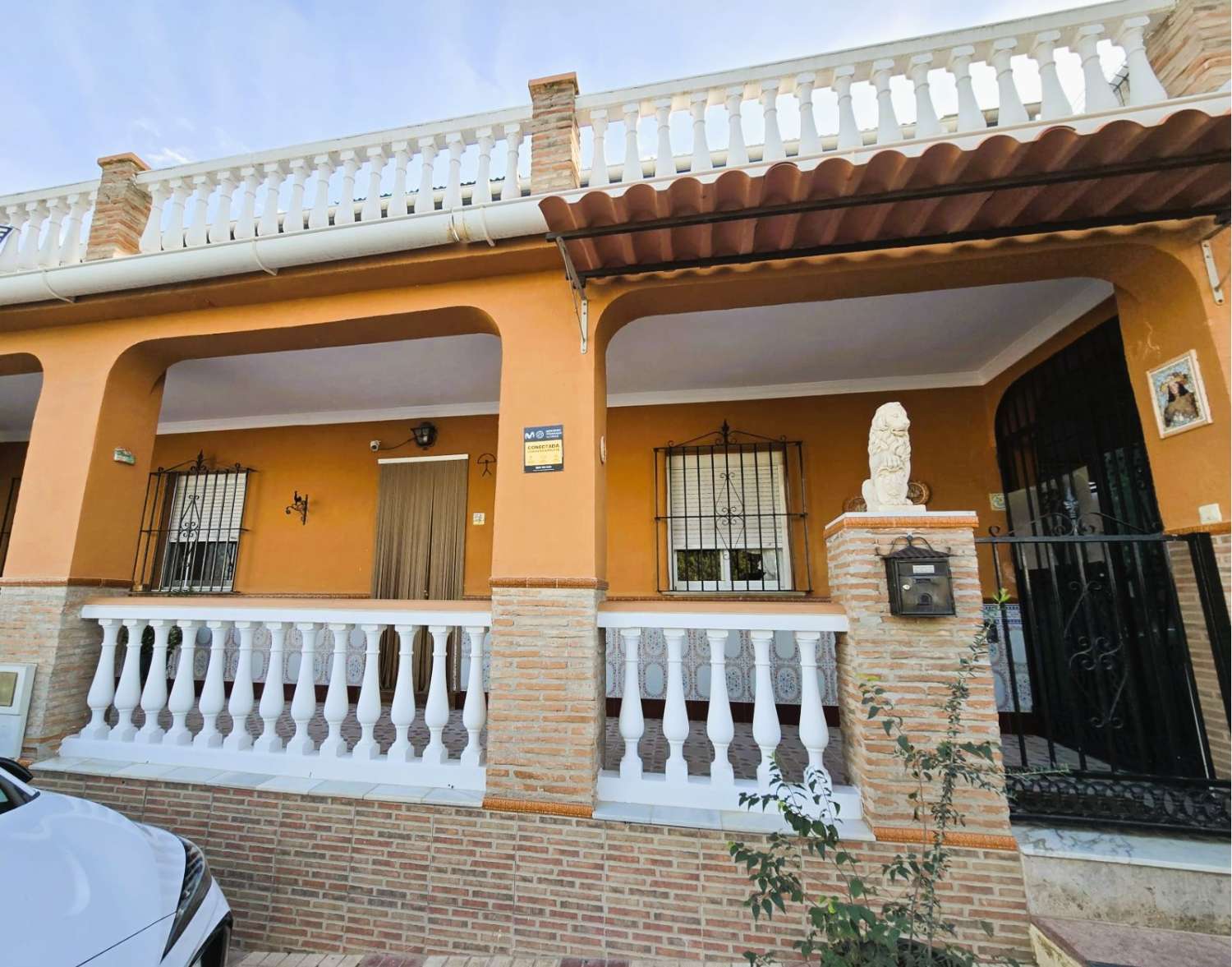 GRAN CASAMATA con estilo propio, muy bien ubicada en la zona urbana de El Romeral, Alhaurín de la Torre.