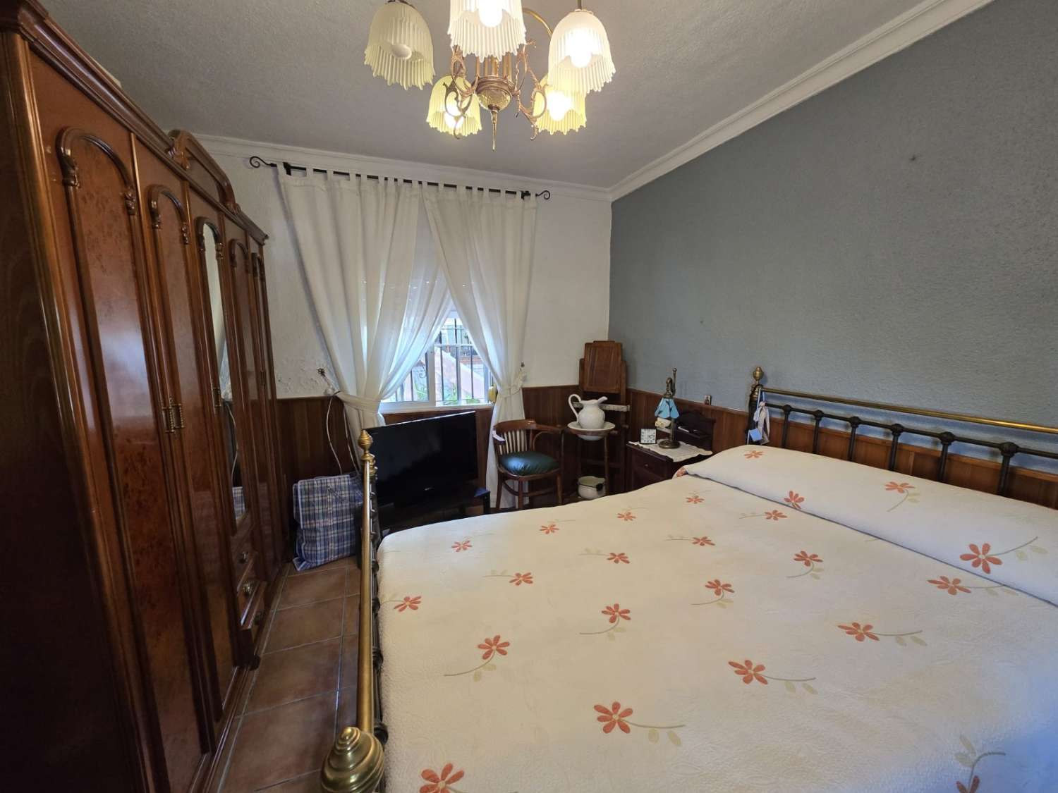 GRAN CASAMATA con estilo propio, muy bien ubicada en la zona urbana de El Romeral, Alhaurín de la Torre.