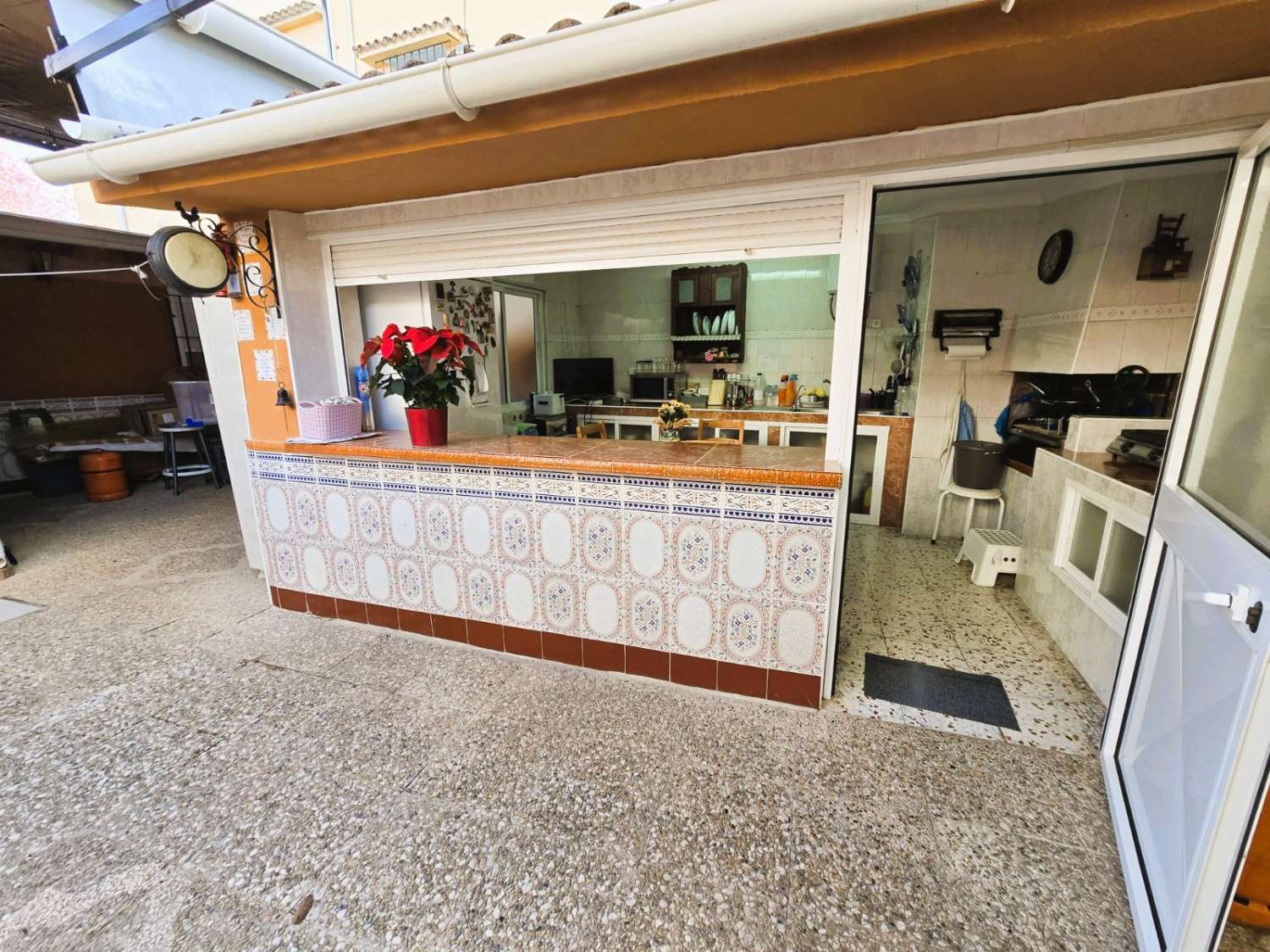 GRAN CASAMATA con estilo propio, muy bien ubicada en la zona urbana de El Romeral, Alhaurín de la Torre.