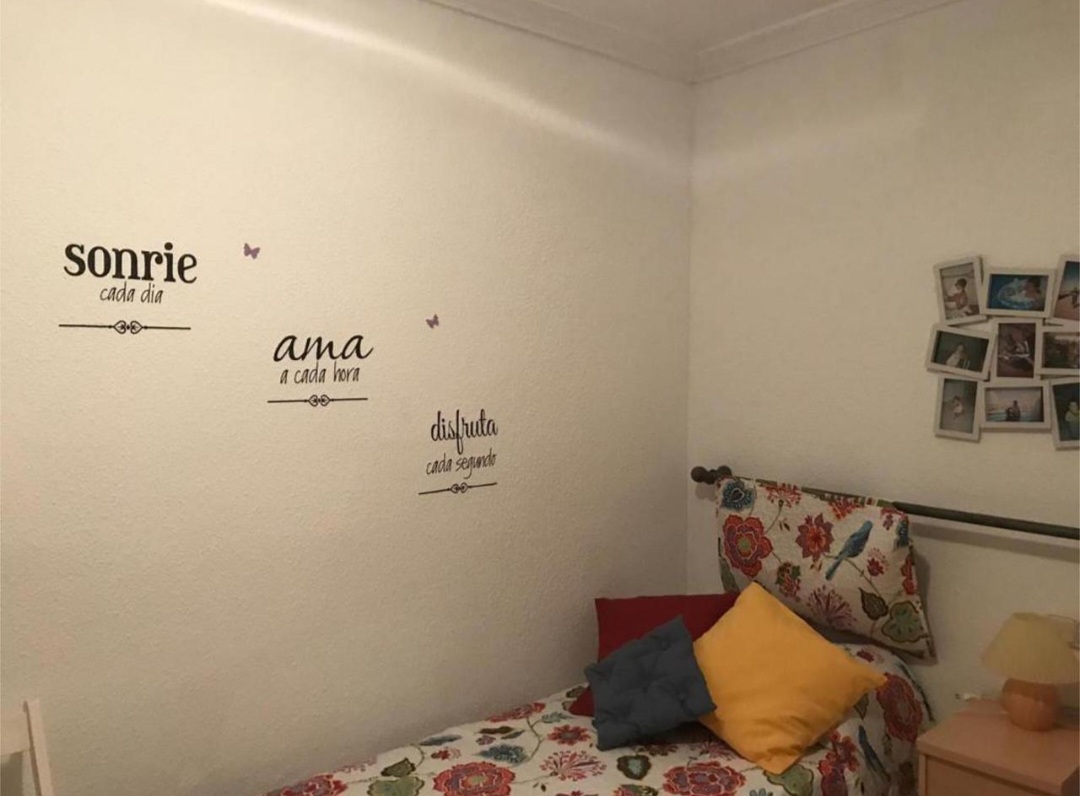 Apartamento en Montemar, a un paso del centro de Torremolinos y de la playa de La Carihuela.