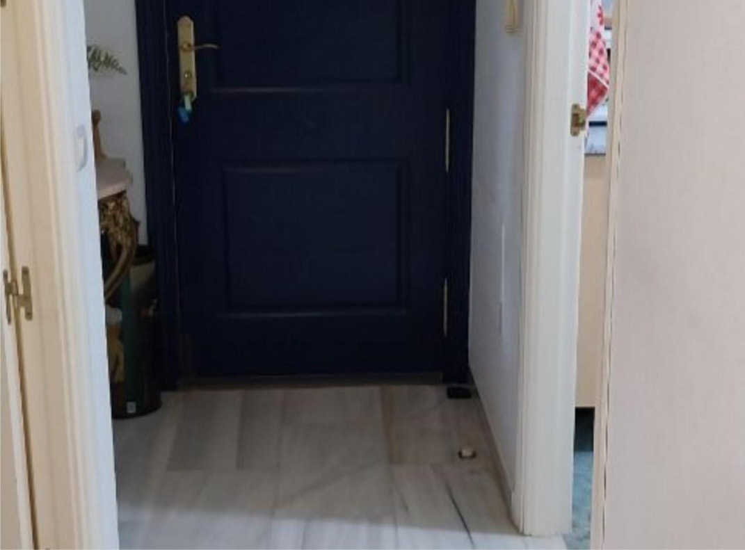 Vivienda en La Trinidad, Málaga, con excelente ubicación.