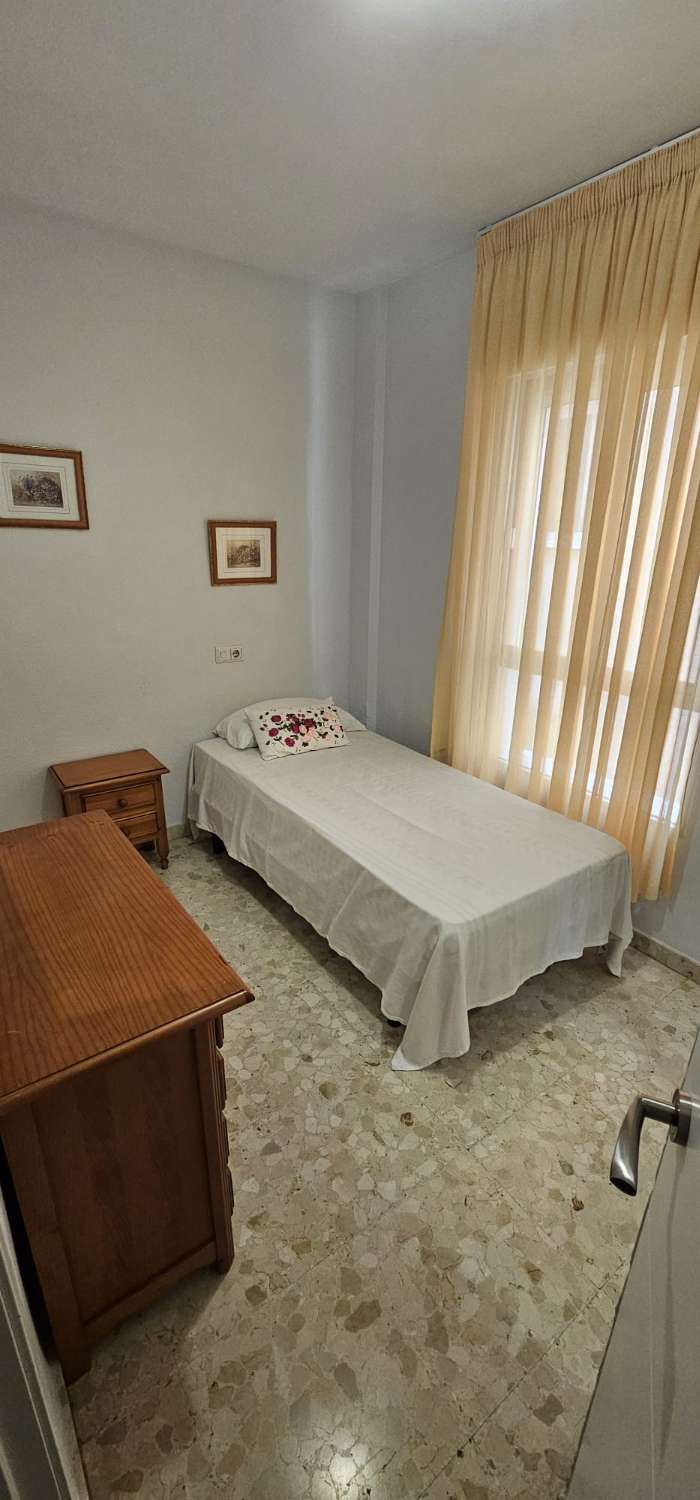 Piso en Fuengirola de 4 dormitorios