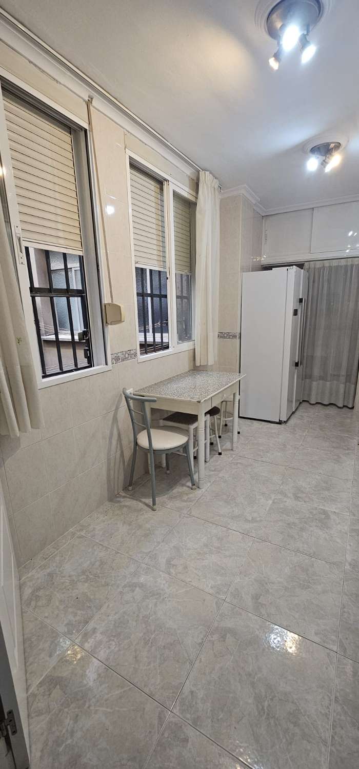 Piso en Fuengirola de 4 dormitorios