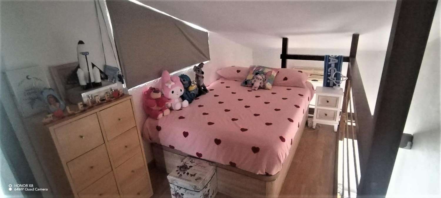 Acogedora vivienda dúplex con jardín privado