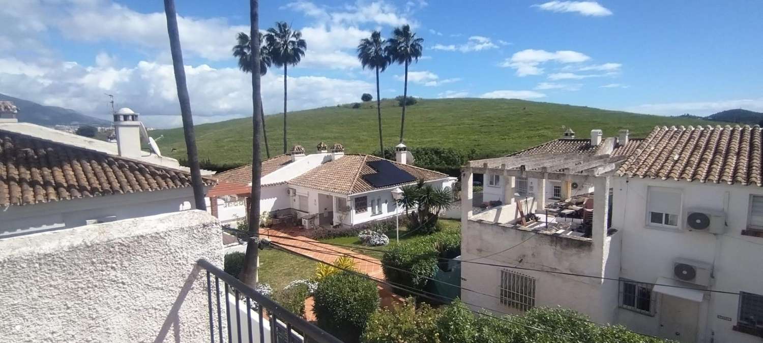 Acogedora vivienda dúplex con jardín privado