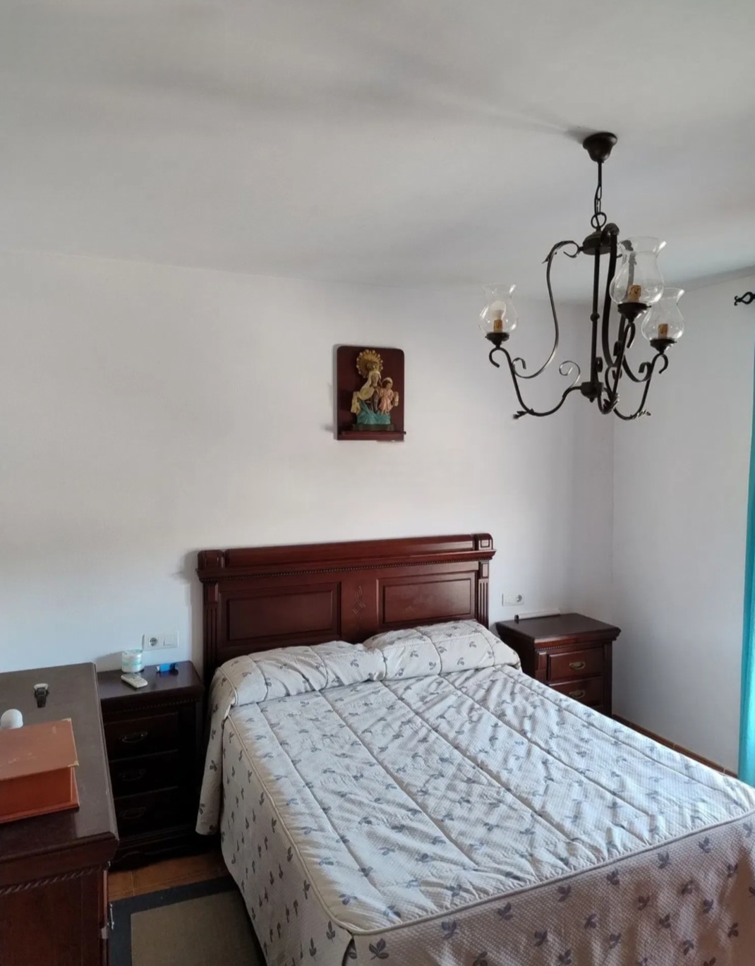 Adosado de 3 dormitorios en Ardales con licencia turística y vistas despejadas