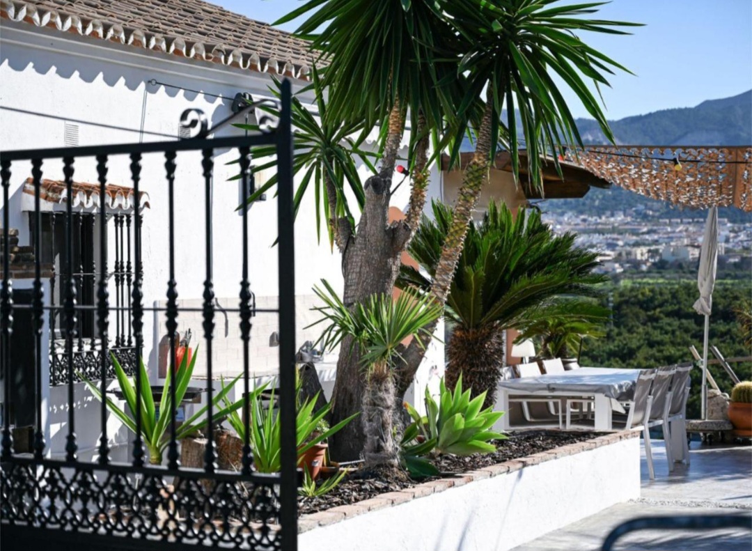 Villa independiente exclusiva con AFO en Alhaurín de la Torre