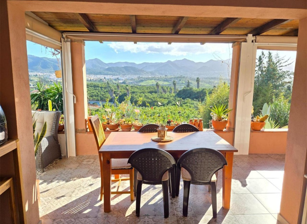 Villa independiente exclusiva con AFO en Alhaurín de la Torre