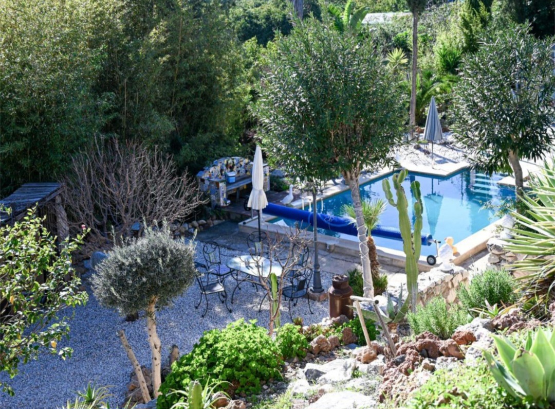 Villa independiente exclusiva con AFO en Alhaurín de la Torre