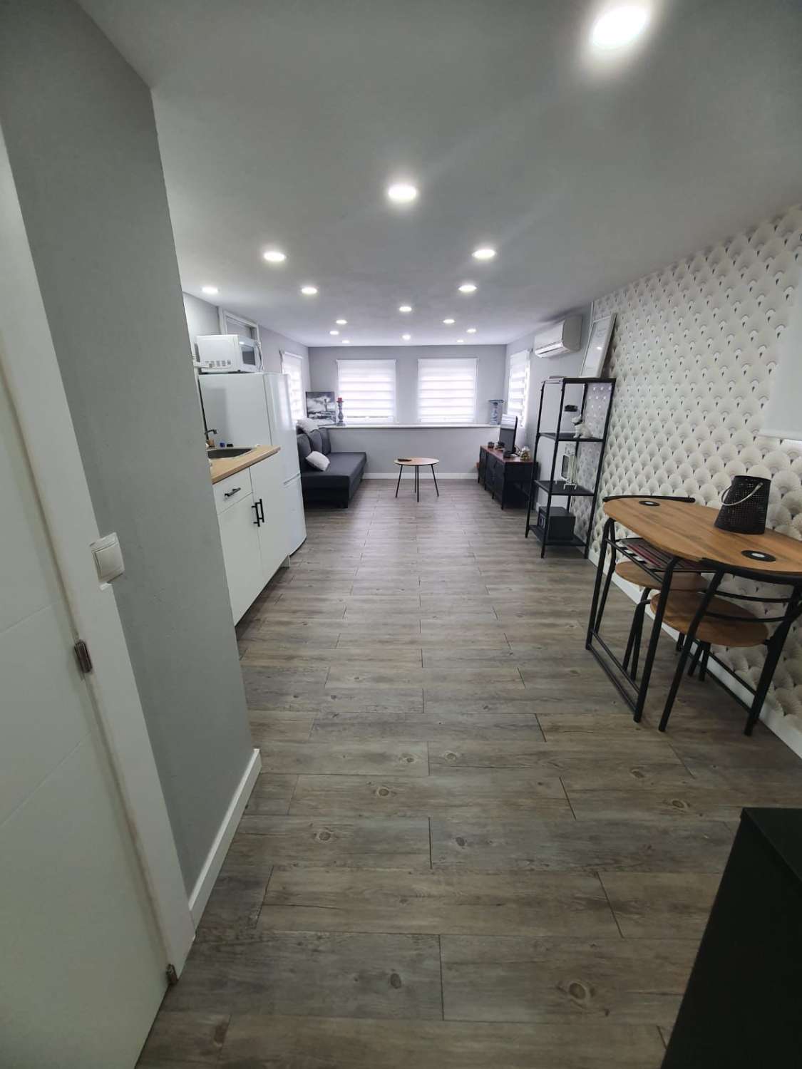 Magnífica villa independiente en venta.