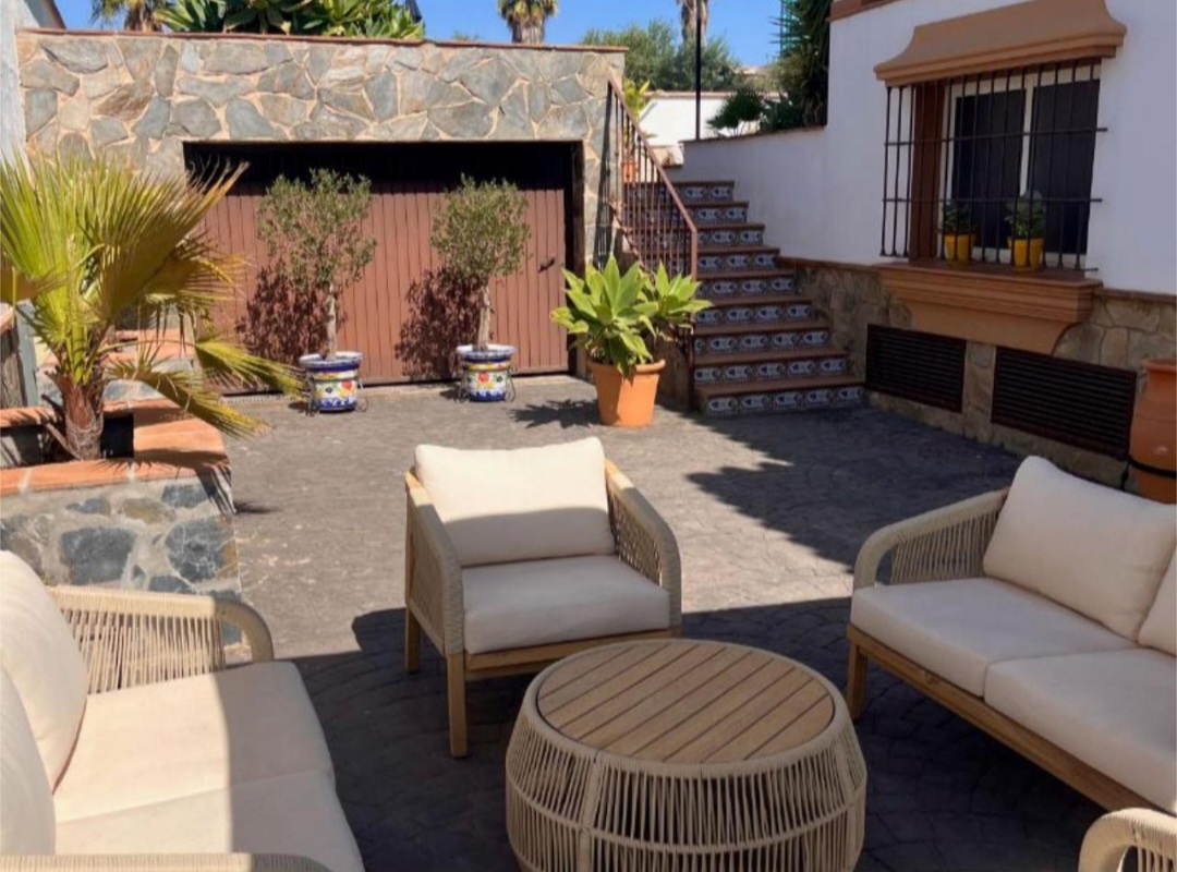 Exclusiva villa andaluza independiente totalmente renovada