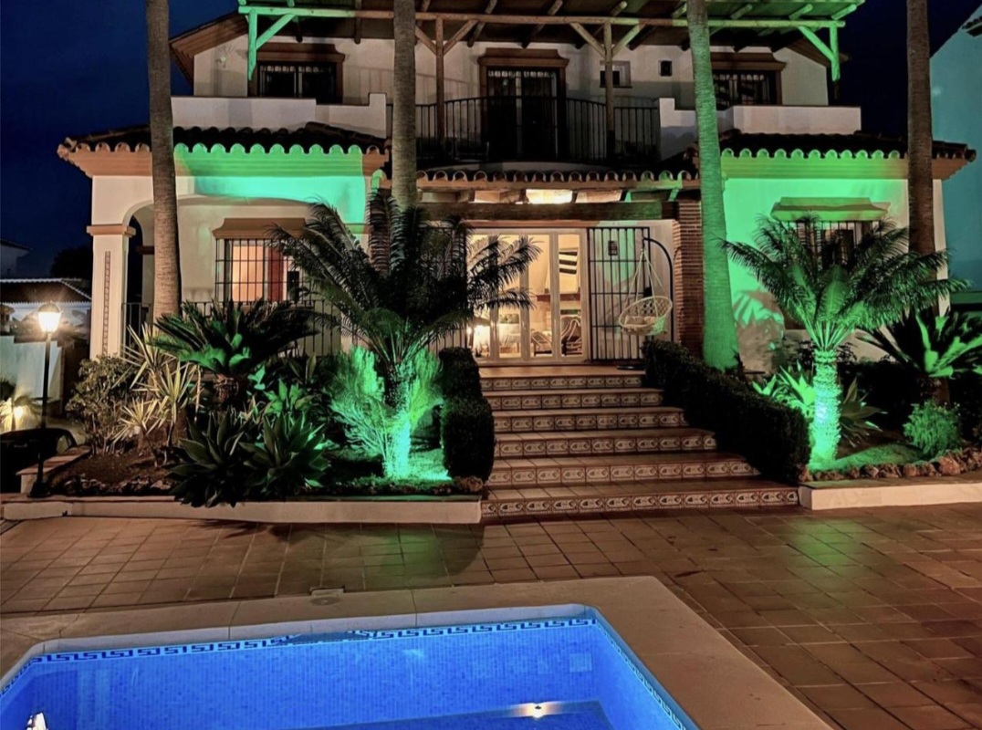 Exclusiva villa andaluza independiente totalmente renovada