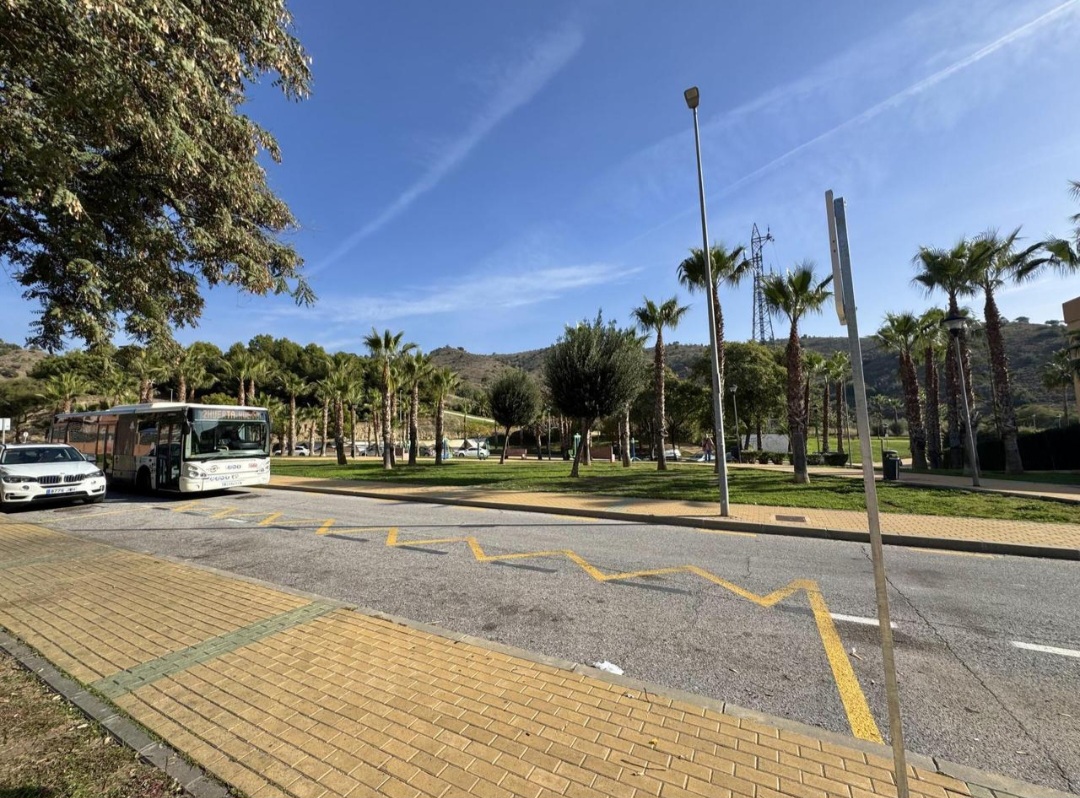 Magnífica casa adosada en Huerta Nueva (Málaga) – aproximadamente 200 m² construidos