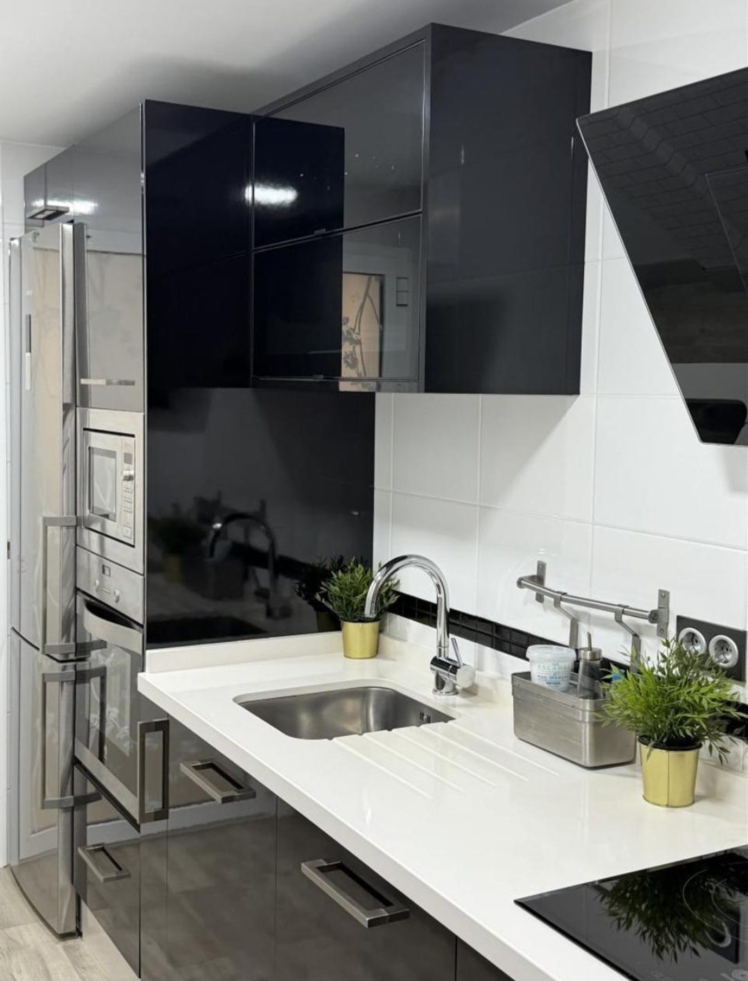 Bajo con gran terraza, garaje y trastero en venta en Cártama Pueblo