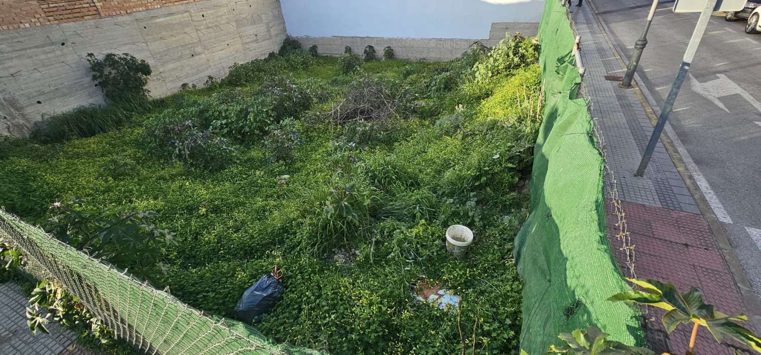 Solar en venta en El Peñón de Zapata – Alhaurín de la Torre