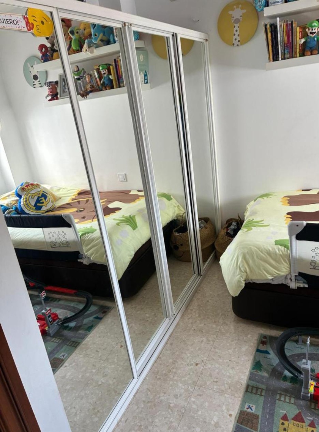 OPORTUNIDAD ÚNICA: Piso con vistas al mar en Arroyo de la Miel