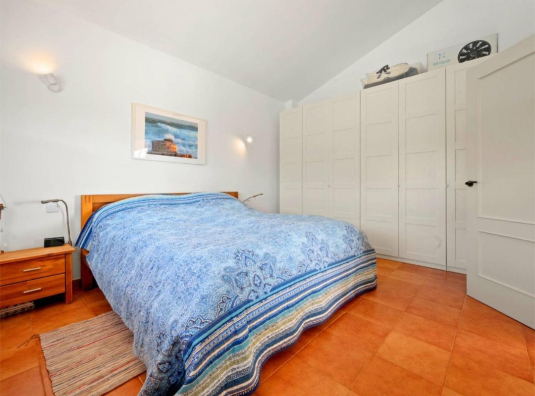 Preciosa villa de 3 dormitorios con vistas al pantano, piscina y excelente acceso