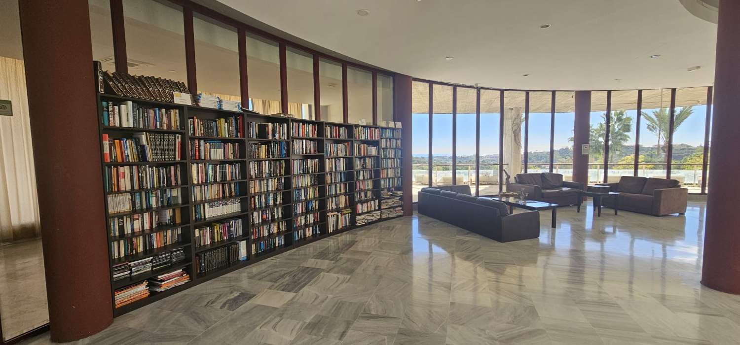 Villa en Benahavis con máxima privacidad y vistas espectaculares