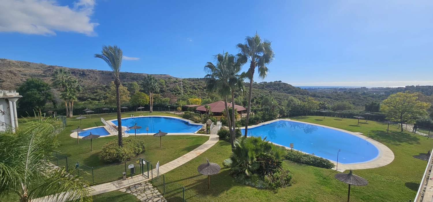 Villa en Benahavis con máxima privacidad y vistas espectaculares