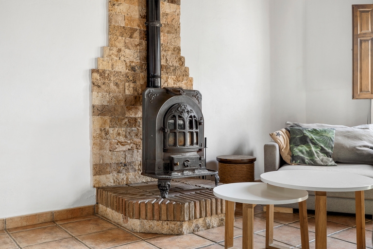 Finca rústica con dos viviendas independientes y piscinas privadas – Alhaurín el Grande / Cártama