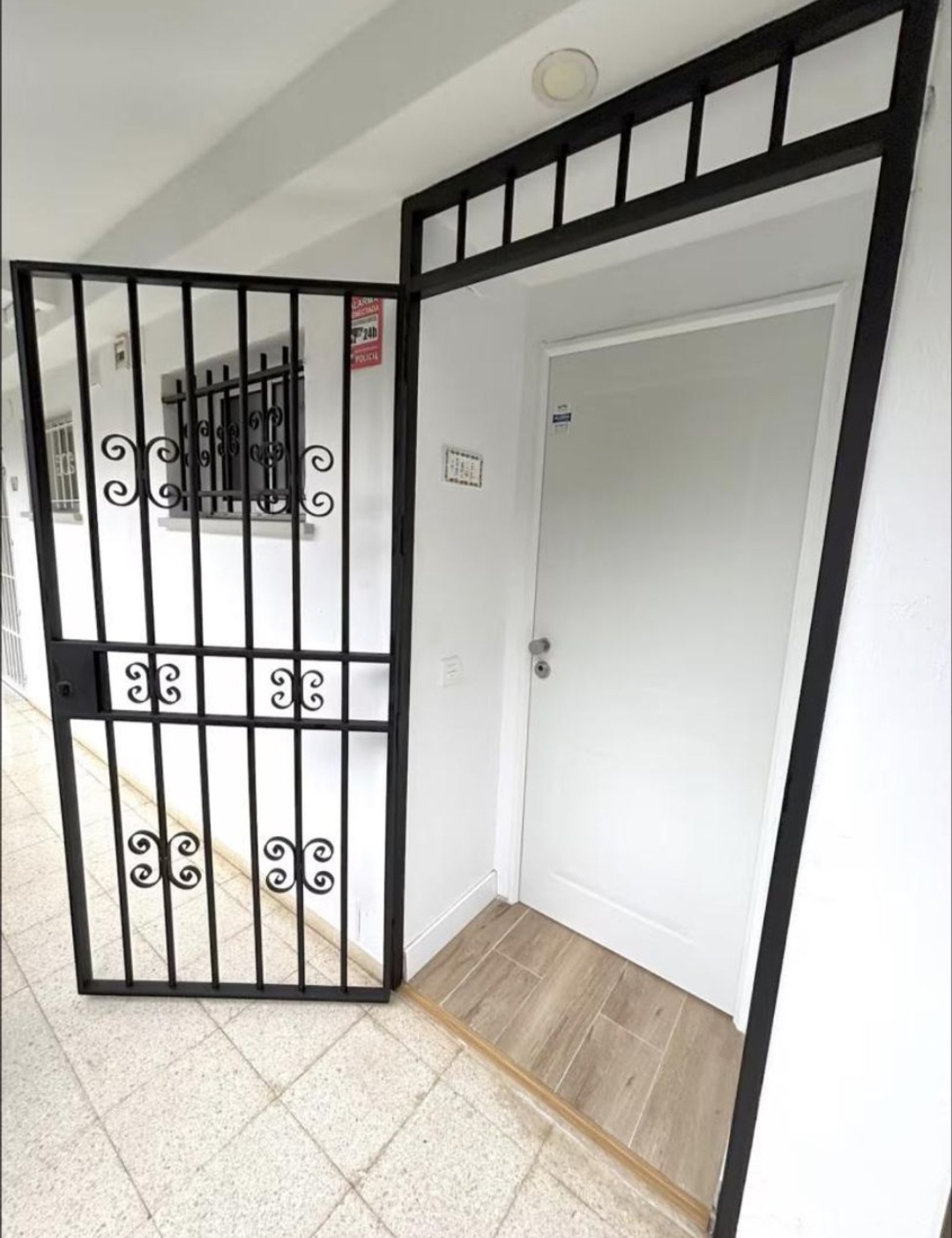 Precioso estudio con vistas al mar y licencia turística en Montemar (Torremolinos)