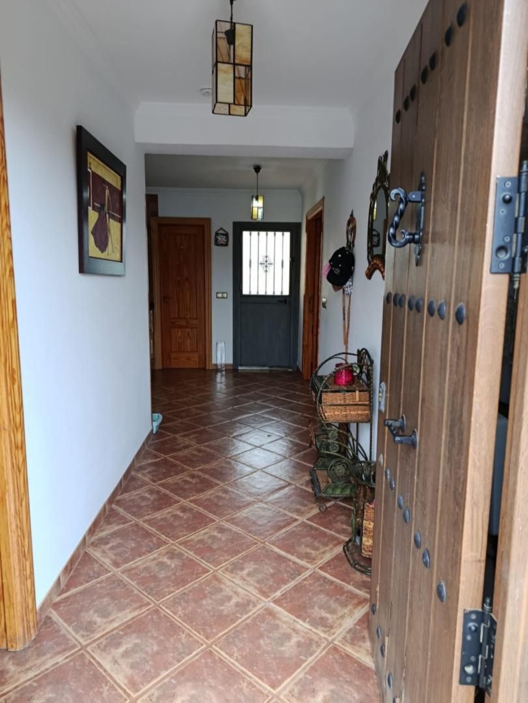 Chalet independiente reformado con dos viviendas, jardín y amplias terrazas en Olias