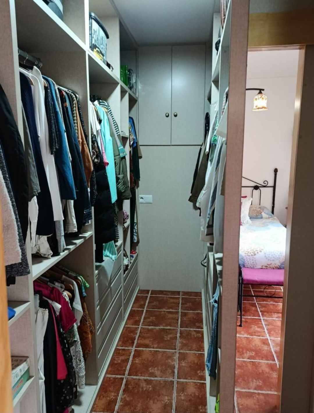 Chalet independiente reformado con dos viviendas, jardín y amplias terrazas en Olias