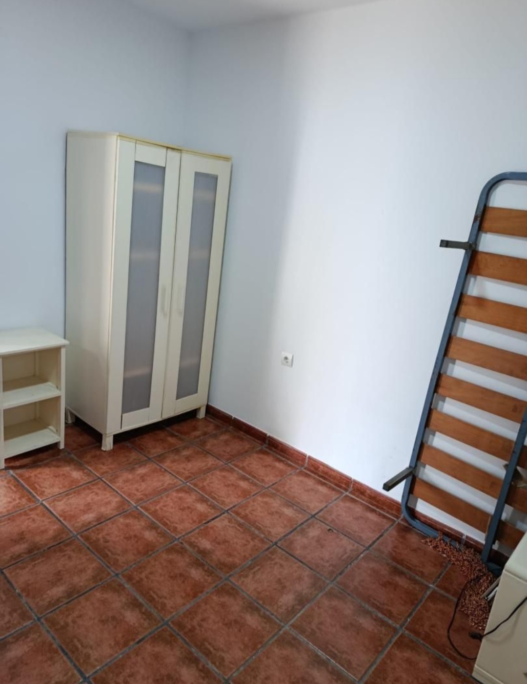 Chalet independiente reformado con dos viviendas, jardín y amplias terrazas en Olias