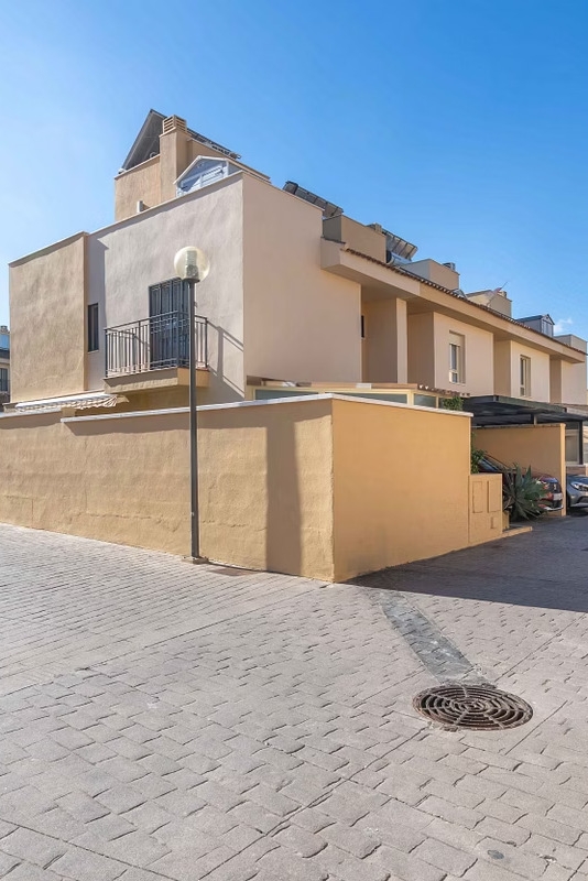 Adosado familiar en Taralpe (Alhaurín de la Torre)