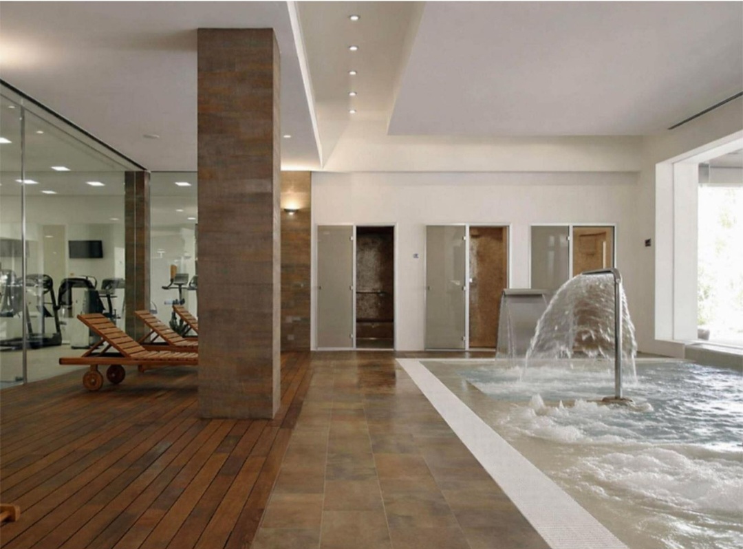 Exclusivo Bajo de Esquina en Capanes del Golf, Benahavís