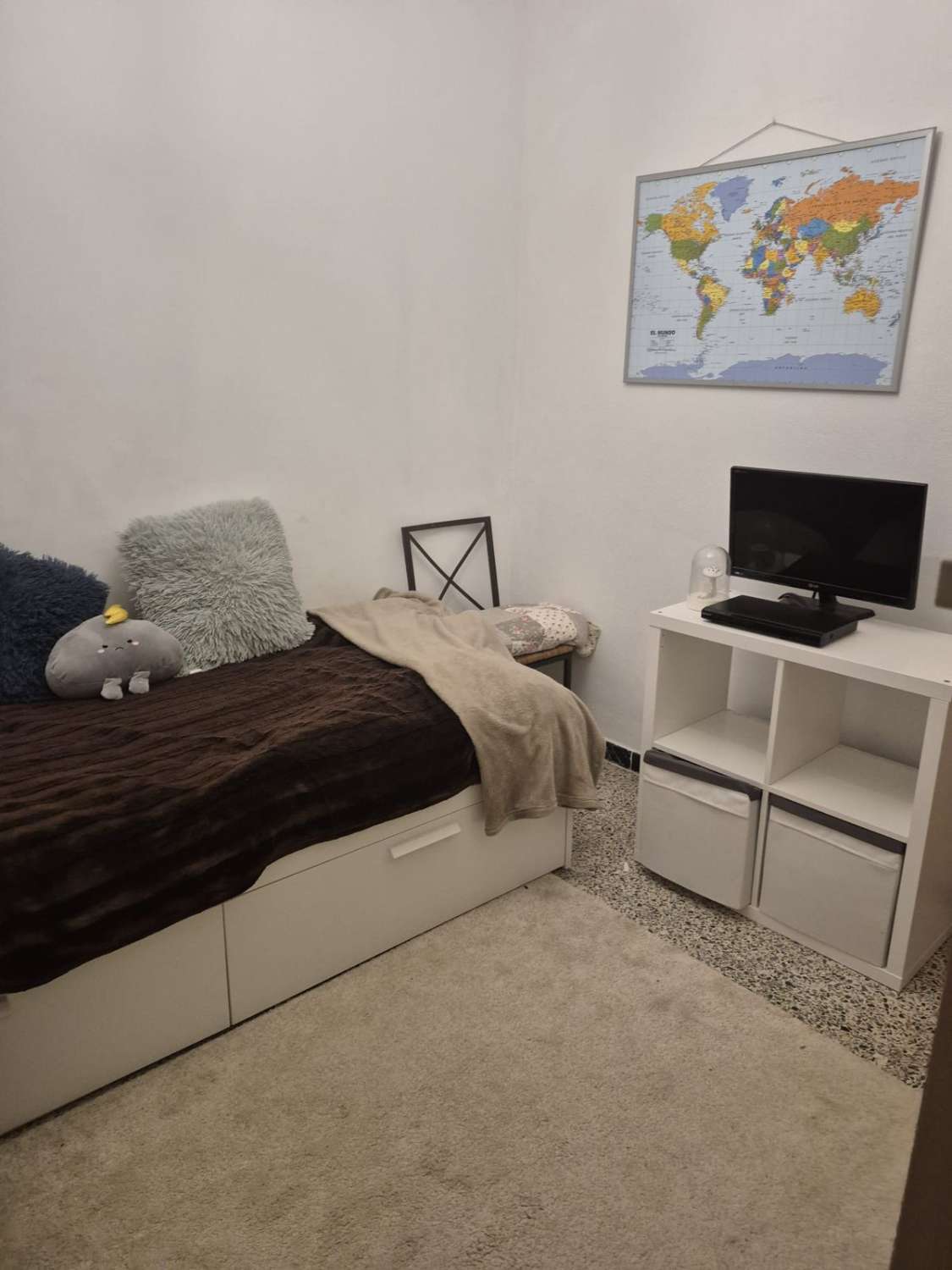 TRADICIÓN Y DISEÑO CONTEMPORÁNEO CON SOLÁRIUM Y VISTAS AL VALLE EN EL CORAZÓN DE ALHAURÍN