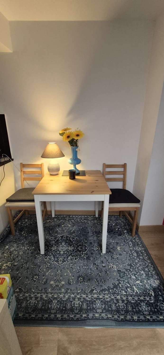 TRADICIÓN Y DISEÑO CONTEMPORÁNEO CON SOLÁRIUM Y VISTAS AL VALLE EN EL CORAZÓN DE ALHAURÍN